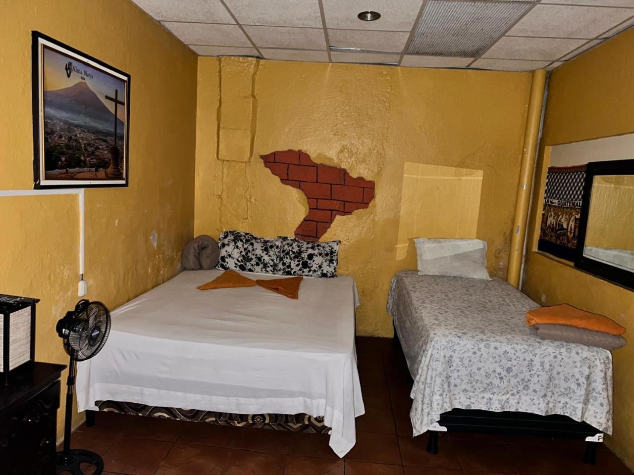 Hotel Alma Maya Antigua Luaran gambar