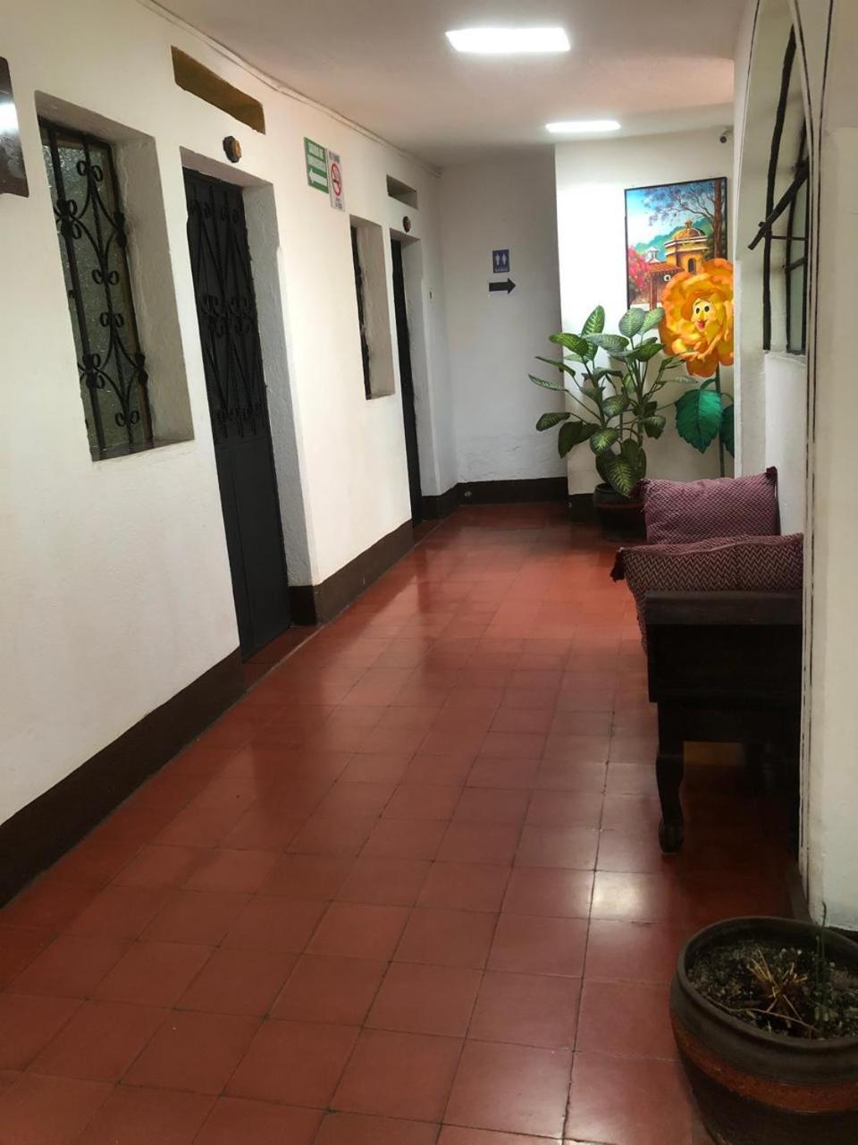 Hotel Alma Maya Antigua Luaran gambar