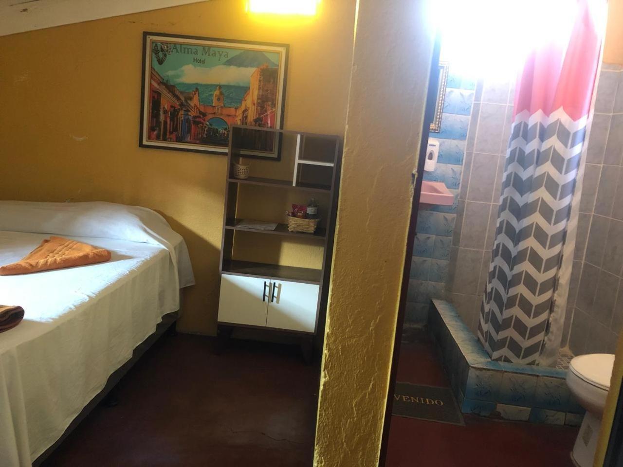 Hotel Alma Maya Antigua Luaran gambar